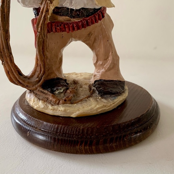 Vintage Giuseppe Armani Gulliver’s Cowboys Figurine - Picture 9 of 11